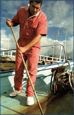 夏用　薄手素材のつなぎ服